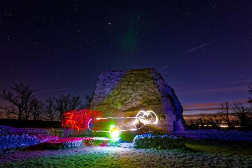 "Psychedelic session at the castle!" Lightpainting au chateau de Bressieux avec le club photo