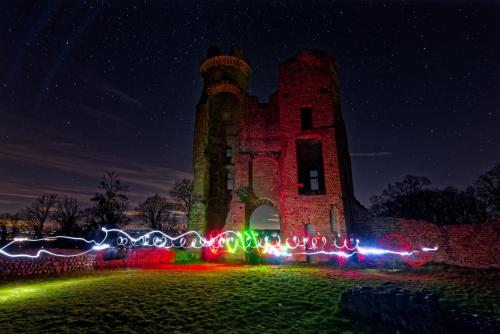 "Psychedelic session at the castle!" Lightpainting au chateau de Bressieux avec le club photo