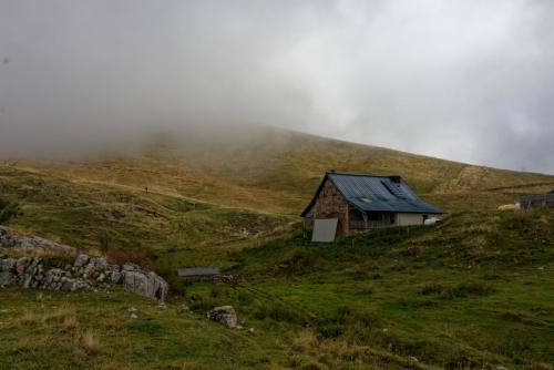 Charmon Som, la fromagerie dans son écrin naturel et sous les nuages